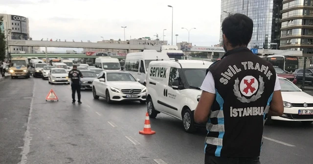 İstanbul trafiğinde 42 noktada denetim