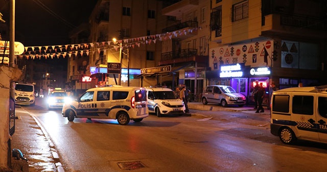 İzmir&#039;de oğlu tarafından darbedilen kadın hastaneye kaldırıldı