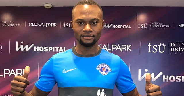 Kasımpaşa, Ganalı futbolcu Gilbert Koomson ile 3 yıllık sözleşme imzaladı