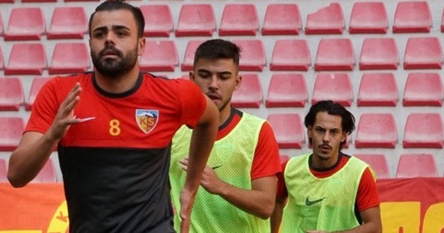 Kayserispor kaptanı Hasan Hüseyin Acar: “Çok mutluyuz”