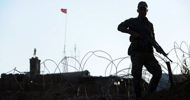 Mardin’de 2 terörist güvenlik güçlerine teslim oldu