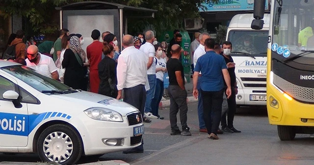 Otobüslere mesafe geldi, yolcular durakta kaldı