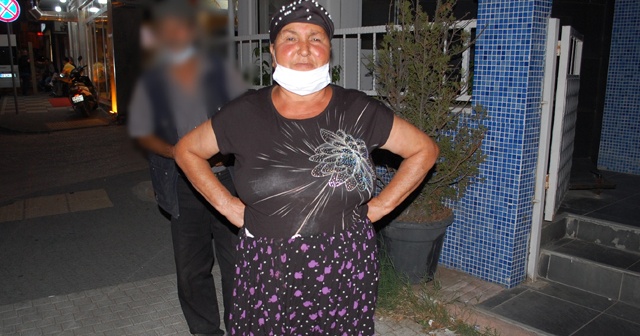 Pazar yerinde dehşet! Öfkeli bir şahsın saldırısına uğrayan kadın 4 yerinden bıçaklandı