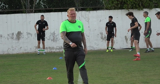 Prosinecki: Bahanelerin arkasına sığınan bir hoca değilim