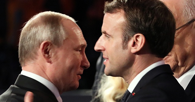 Putin ve Macron&#039;dan telefon görüşmesi
