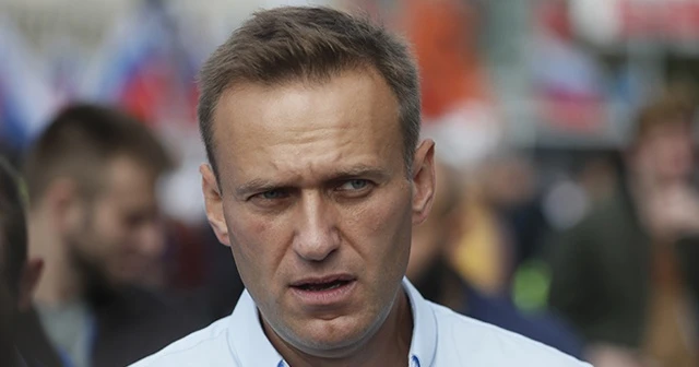 Rus Muhalif Alexei Navalny komadan çıktı