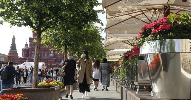 Rusya'da Kovid-19 vaka sayısı 1 milyon 25 bini geçti