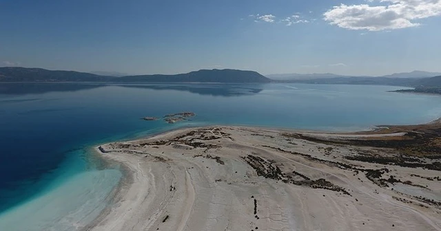 Salda'nın "Beyaz Adalar" bölgesinde göle ve plaja giriş yasaklandı