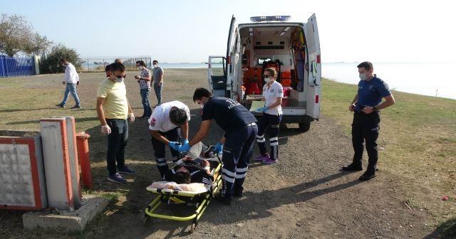 Samsun&#039;da bir genç bilekleri kesilmiş halde baygın bulundu