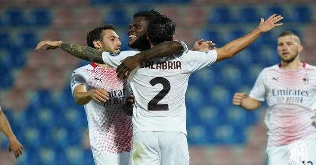 Serie A'da top koşturan Türk futbolcuların takımları haftayı galibiyetle kapattı