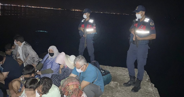 Sürat teknesiyle Yunanistan&#039;a kaçmaya çalışan FETÖ şüphelileri yakalandı