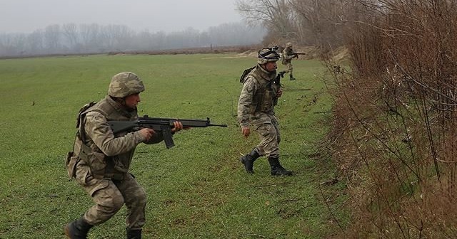 Terör örgütü PKK şüphelisi sınırda yakalandı