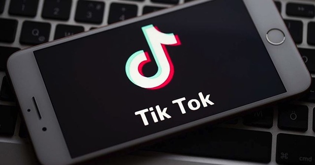 Trump TikTok&#039;a ABD&#039;li bir şirkete satılması için verilen süreyi uzatmayacak