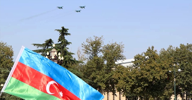 Türk F-16&#039;ları Azerbaycan&#039;ın Gence kentinde uçuş gerçekleştirdi