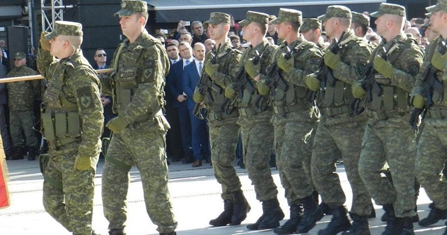 Türkiye&#039;den Kosova ordusuna destek