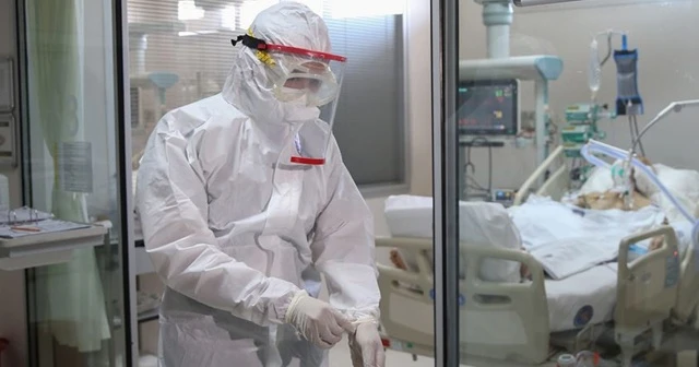 Türkiye'nin koronavirüsle mücadelesinde son 24 saatte yaşananlar