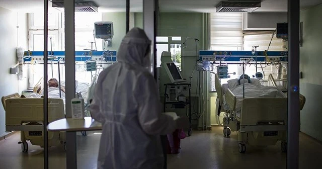 Türkiye'nin koronavirüsle mücadelesinde son 24 saatte yaşananlar