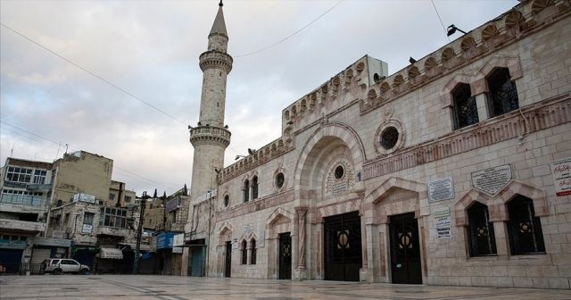 Ürdün'de Kovid-19 tedbirleri kapsamında camiler ve okullar süreli şekilde yeniden kapanıyor