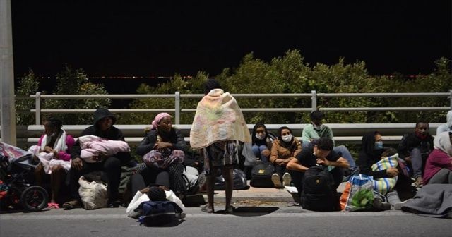 Yunanistan’ın Moria sığınmacı kampındaki sığınmacılar Avusturya’da iktidarı ikiye böldü