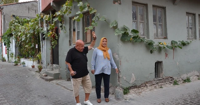 3 ay önce ektiği kabağın boyu 120 metreyi buldu