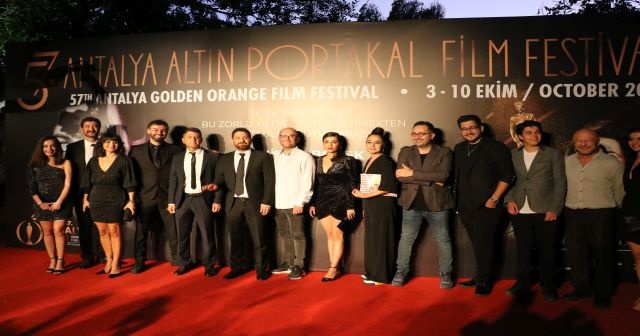 57. Antalya Altın Portakal Film Festivali&#039;nde kırmızı halı şıklığı