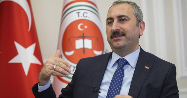 Adalet Bakanı Gül, KKTC Cumhurbaşkanı seçilen Ersin Tatar&#039;ı tebrik etti