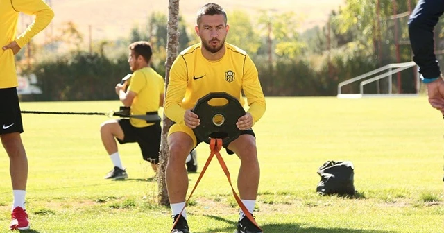 Adem Büyük: Yeni Malatyaspor’da olduğum için mutluyum