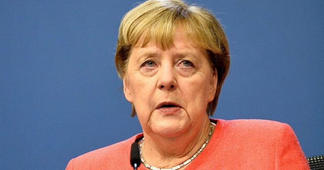 Almanya Başbakanı Merkel: Dağlık Karabağ&#039;da çatışmalar durdurulmalı