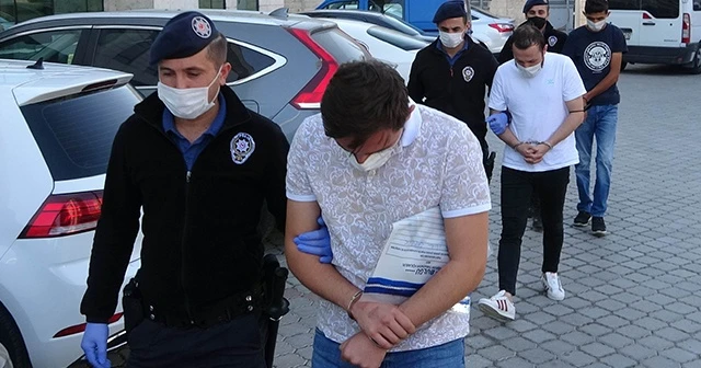 Araçlarında uyuşturucu ele geçen 3 kişiye adli kontrol