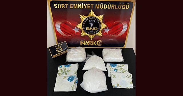 Araçtan 3 kilo 420 gram uyuşturucu çıktı