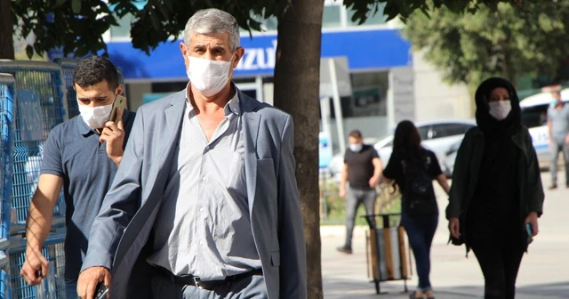 Bakan Koca uyardı, Elazığ'da maske kullanımı yüzde 100'e ulaştı