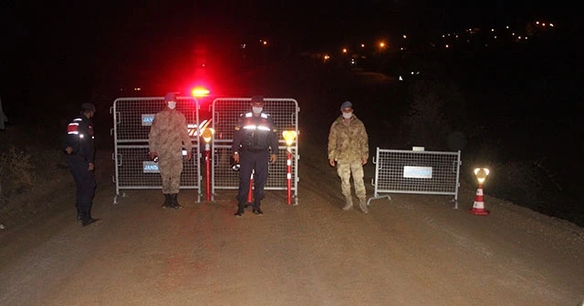 Balıkesir&#039;de bir köy karantinaya alındı