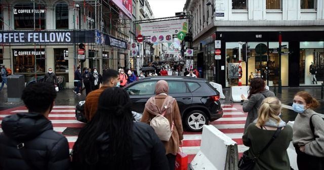 Belçika&#039;daki Türk esnaf salgının etkilerine direnmeye çalışıyor