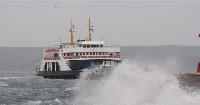 Bozcaada ve Gökçeada seferlerine fırtına iptali