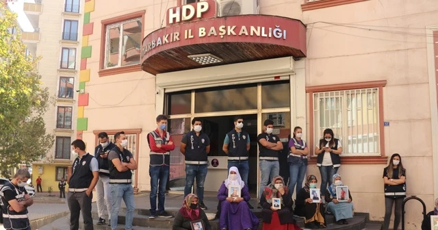 Diyarbakır annelerinin evlat nöbeti kararlıkla sürüyor