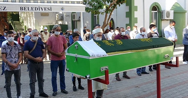 Elektrik akımına kapılarak ölen çocuk toprağa verildi