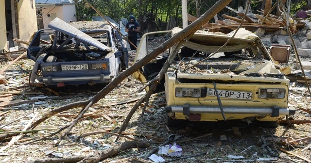 Ermenistan’ın attığı roket Berde’de kafeye düştü: 3 yaralı