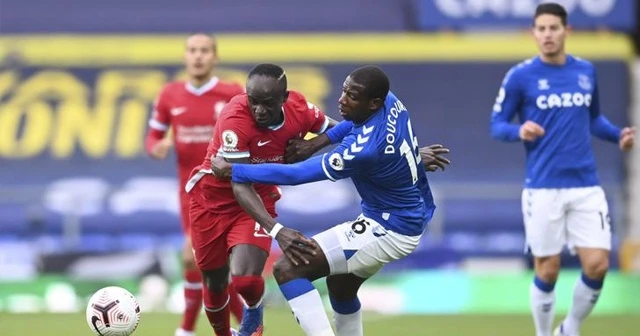 Everton ile Liverpool 2-2 berabere kaldı