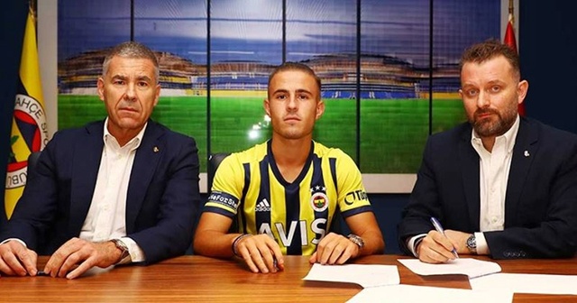 Fenerbahçe Dimitris Pelkas&#039;ı transfer etti