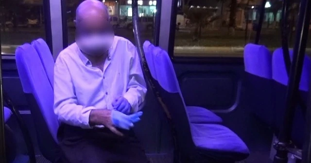Hastaneden kaçan korona hastası minibüste yakalandı