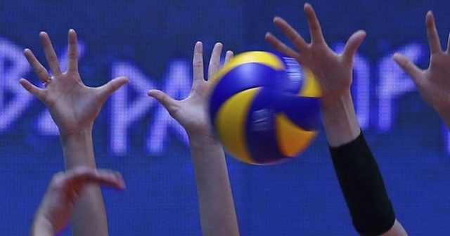 İzmir&#039;deki voleybol maçları ertelendi