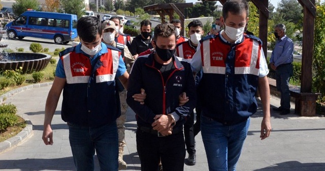 Kahramanmaraş&#039;ta DEAŞ operasyonunda 3 kişi gözaltına alındı