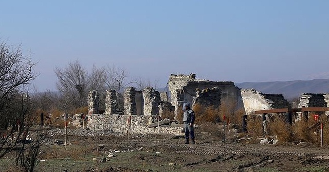 Karabağ&#039;da ateşkes başladı!