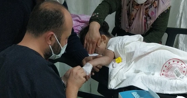 Kaynar su dolu kazana düşen çocuk hastanelik oldu