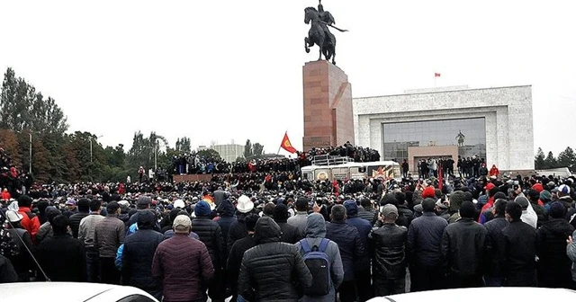 Kırgızistan'da olağanüstü hal ilan edildi