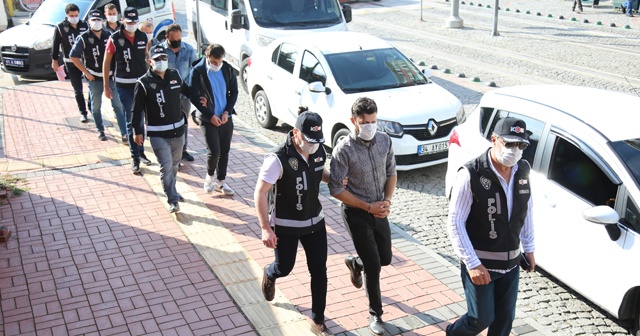 Kocaeli&#039;de FETÖ operasyonunda yakalanan 4 kişi tutuklandı