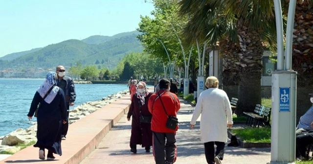Kocaeli'nde tedbirleri uymayan 368 kişiye para cezası