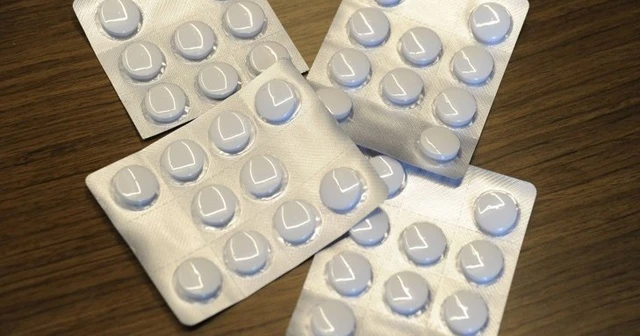 Koronavirüse karşı bağışıklığı güçlendirmek için 'bitki özütlü pastil' önerisi