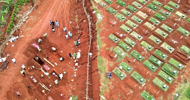 Kovid-19&#039;dan ölenlerin sayısı 1 milyon 100 bini aştı