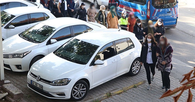 Kütahya&#039;da FETÖ operasyonunda gözaltına alınan 21 kişiden 11&#039;i tutuklandı